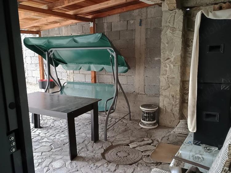 ofer spa?iu pentru depozitare - 6