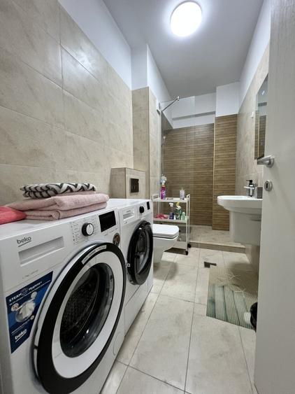 Apartament cu 3 camere decomandat, mobilat în Bucureștii Noi
