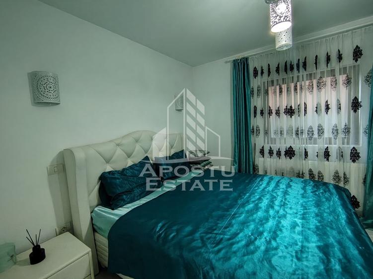 Apartament cu 2 camere semidecomandat, mobilat în Giroc