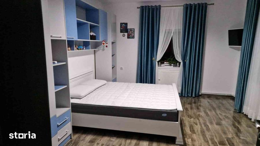 Casă cu Teren 3500 Mp în Vânători-Neamț