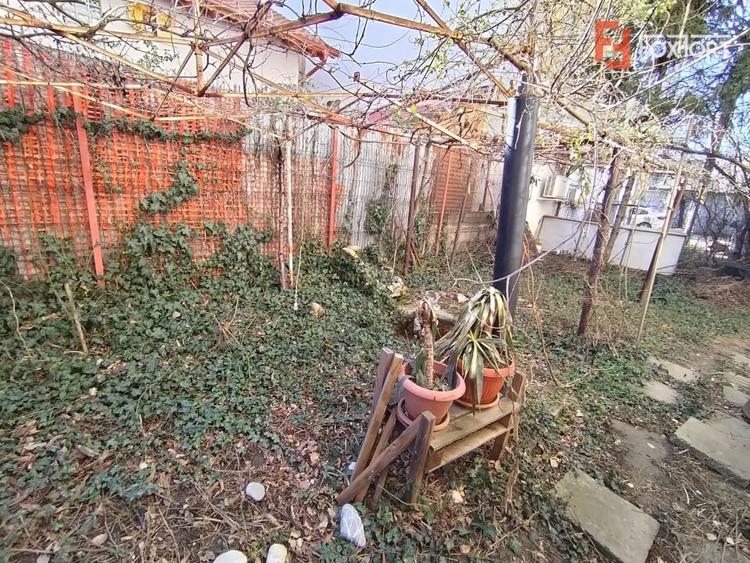 Apartament cu 3 camere, mobilat în Vlădeasa