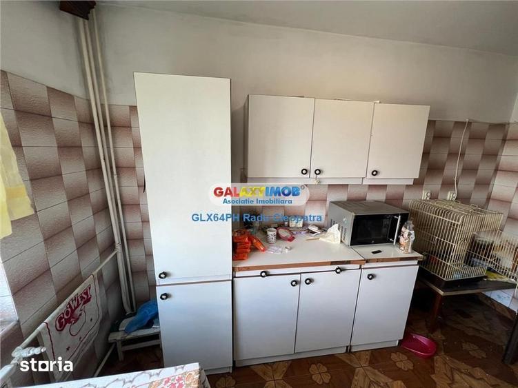 Apartament cu 2 camere decomandat în Democrației