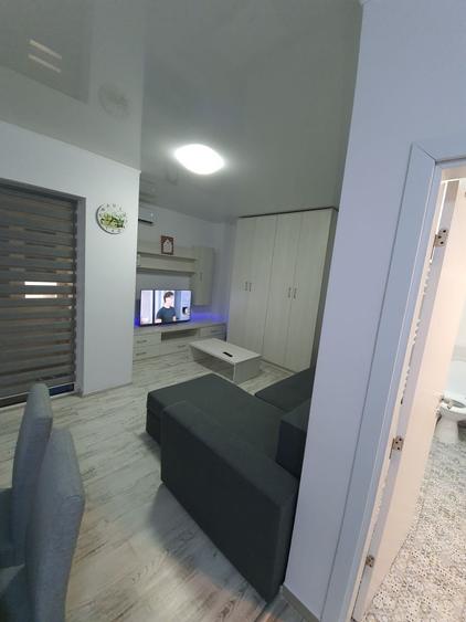 Garsonieră decomandată în Cățelu