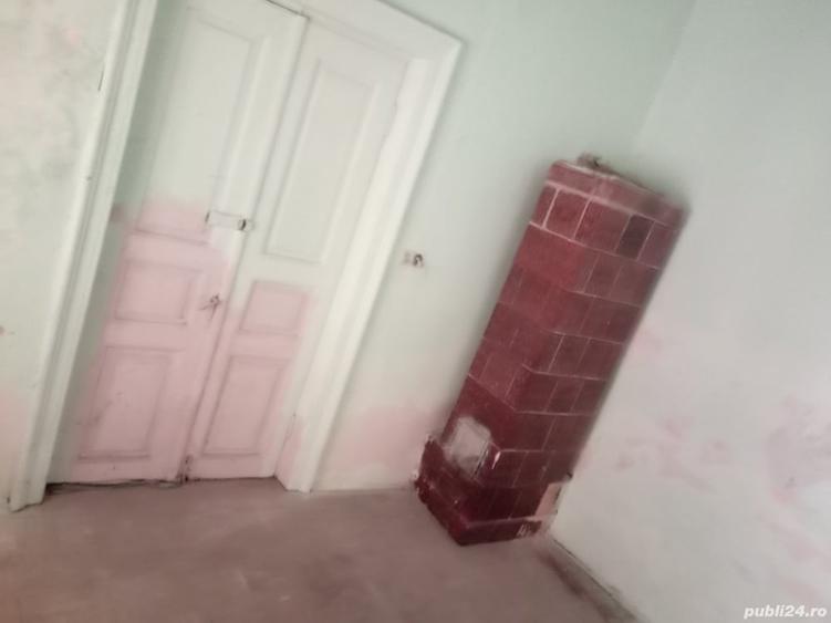 Casă cu 4 camere cu Teren 147 Mp în Tomis III