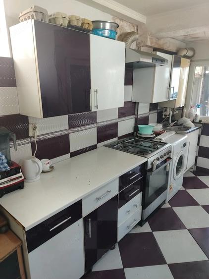 Casă cu 2 camere cu Teren 38 Mp în Rahova