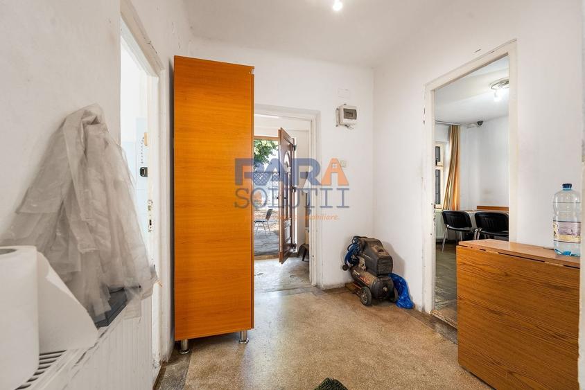 Spațiu comercial, de 450 mp, în Nord