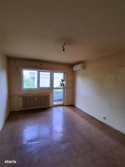 Apartament 3 camere Semidecomandat Al.Calinesti - 6