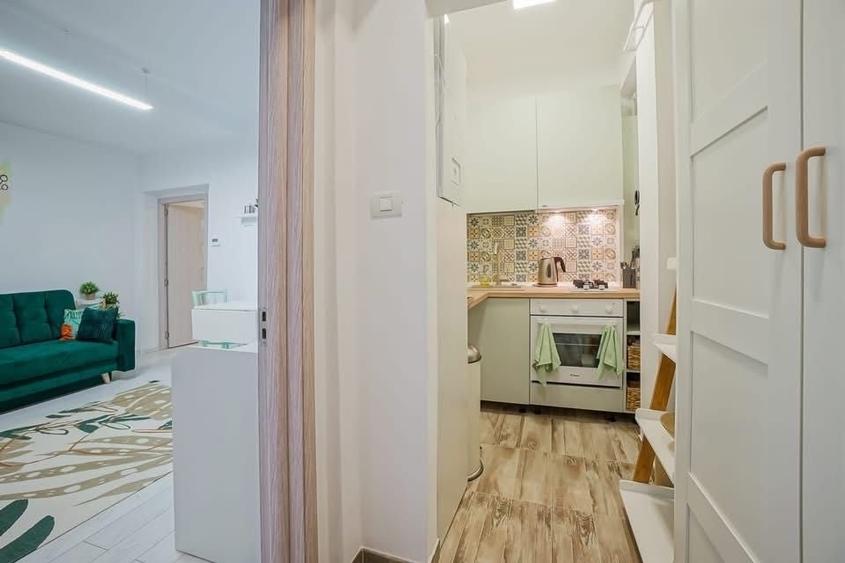 Proprietar.Vanzare apartament,Sector 1, str. Gheorghe Lazar, liber de la 1 Aug. Se vinde nemobilat. - 8