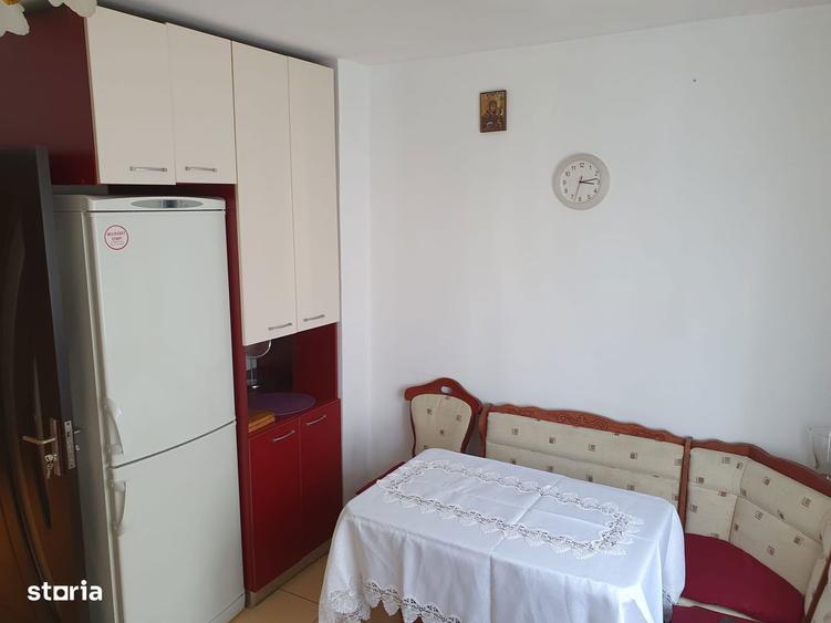 Apartament cu 2 camere decomandat, mobilat în Rahova