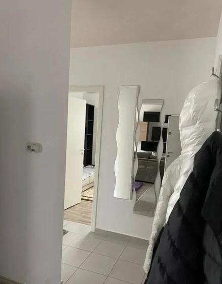 Apartament cu 3 camere decomandat în Avantgarden