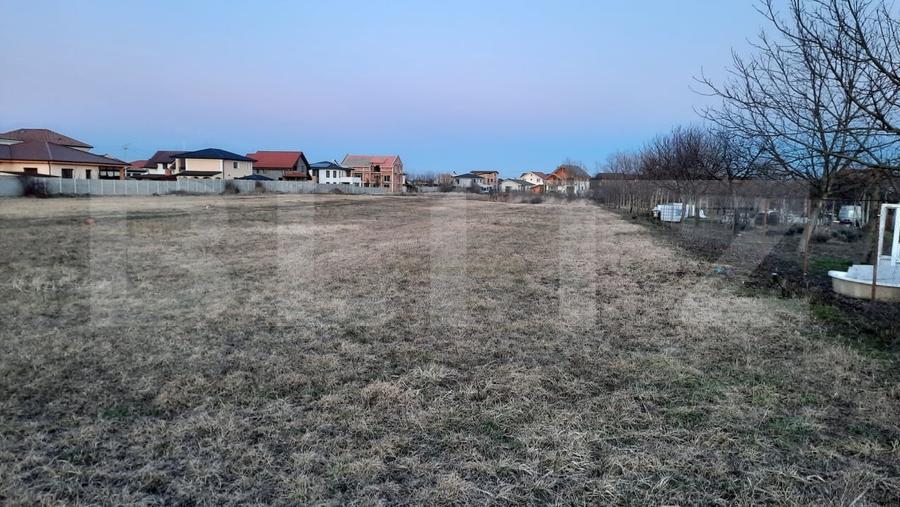 Teren Construcții intravilan de 515 mp, în Torontalului