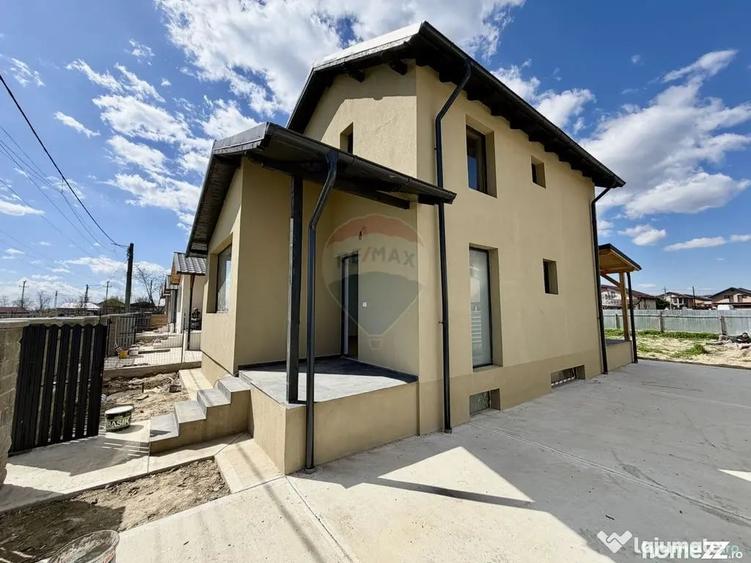 Casă cu 3 camere cu Teren 400 Mp în Golești
