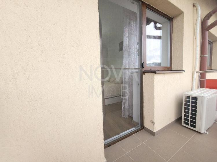 Apartament cu 2 camere decomandat, mobilat în Piața Cluj