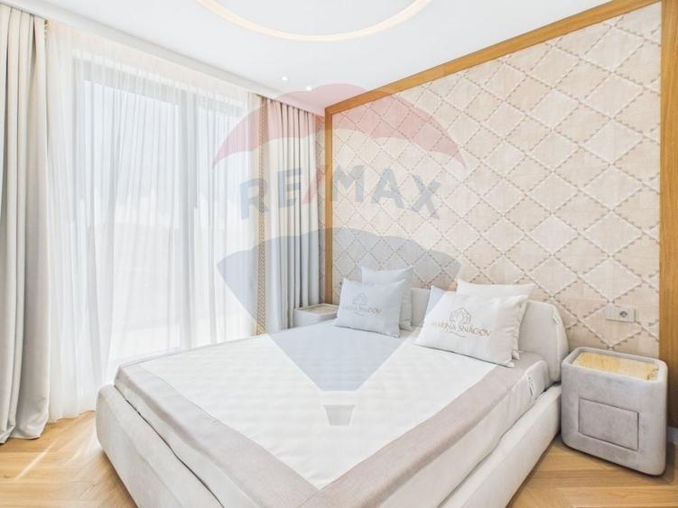 Casă individuală cu 4 camere cu Piscina în Tâncăbești