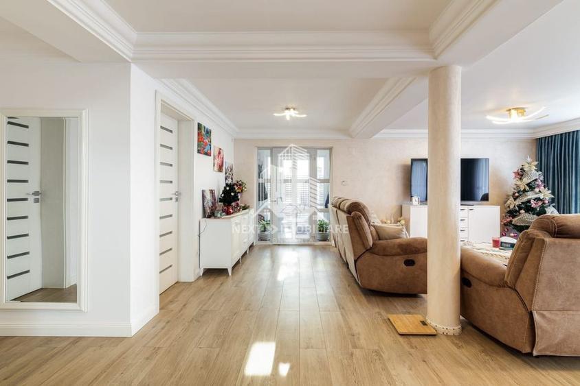 Casa Lazu P+M, renovata 2022, teren 400mp - 4