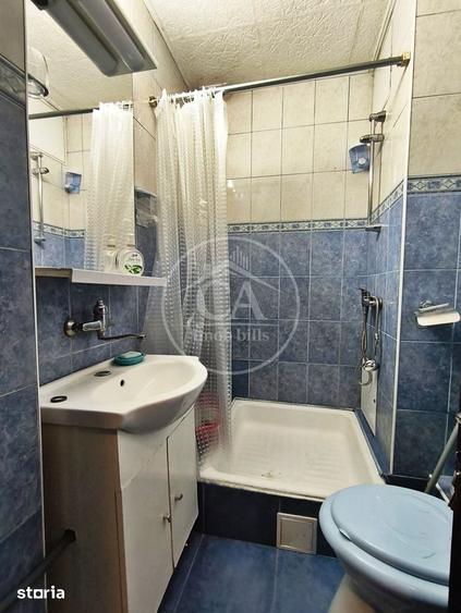 Apartament cu 4 camere decomandat în Rogerius