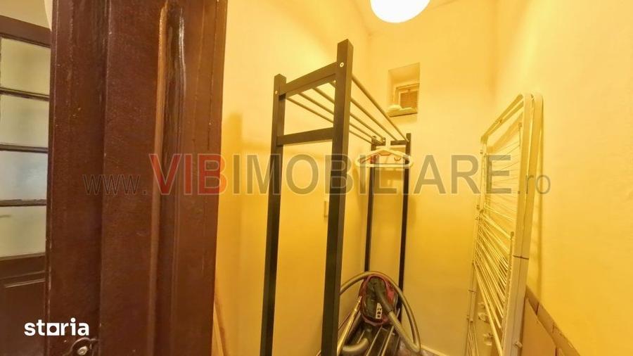 Apartament cu 2 camere semidecomandat, mobilat în Eminescu