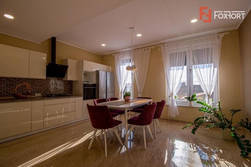 Casă individuală cu 3 camere cu Teren 705 Mp în Carani