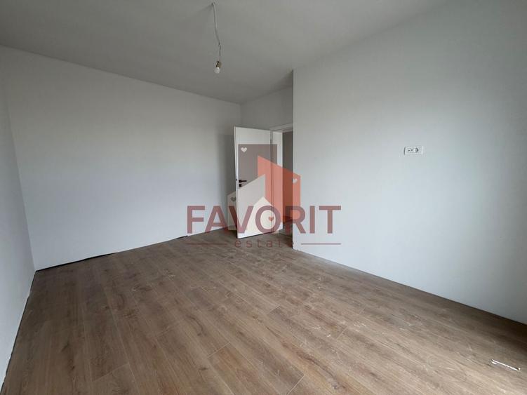 Apartament cu 3 camere decomandat în Mehala