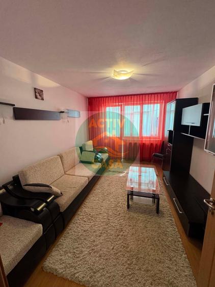 DE VÂNZARE – APARTAMENT CU 3 CAMERE - 8