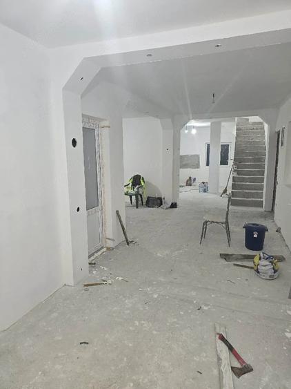 Casă cu 2 camere cu Teren 525 Mp în Grădiștea