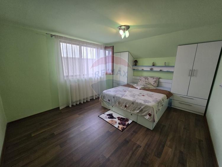 Casă individuală cu 4 camere cu Teren 400 Mp în Lascăr Catargiu
