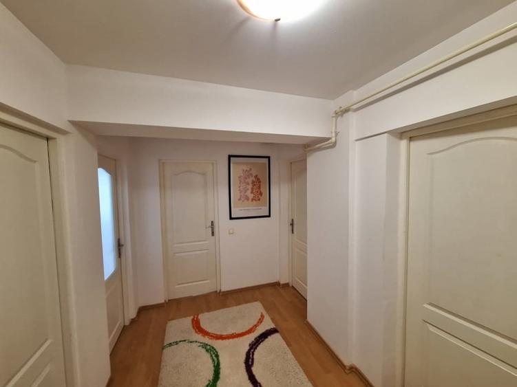 Apartament cu 2 camere decomandat, mobilat în Bună Ziua
