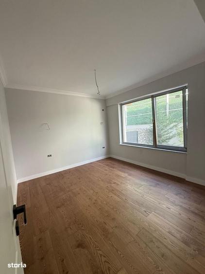 Apartament cu 3 camere în Pipea