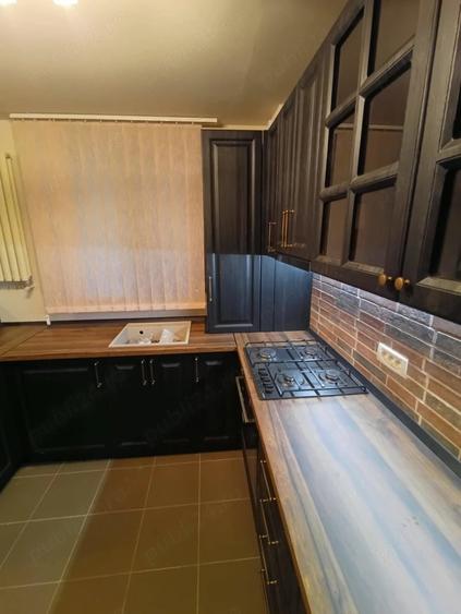 Apartament cu 2 camere decomandat în Medicină