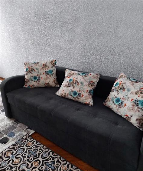 Apartament cu 2 camere decomandat în George Enescu