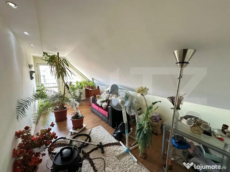 Casă cu 5 camere cu Teren 329 Mp în Bălcescu