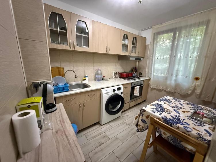Vanzare apartament 2 camere Drumul Taberei METROU - 1