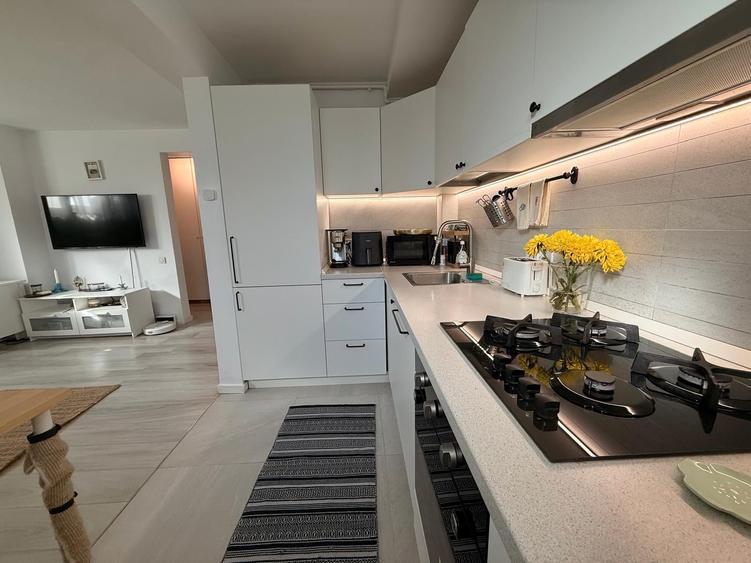 Apartament cu 2 camere decomandat, mobilat în Timpuri Noi