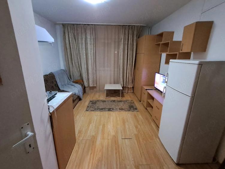 Garsonieră semidecomandată în Nicolina