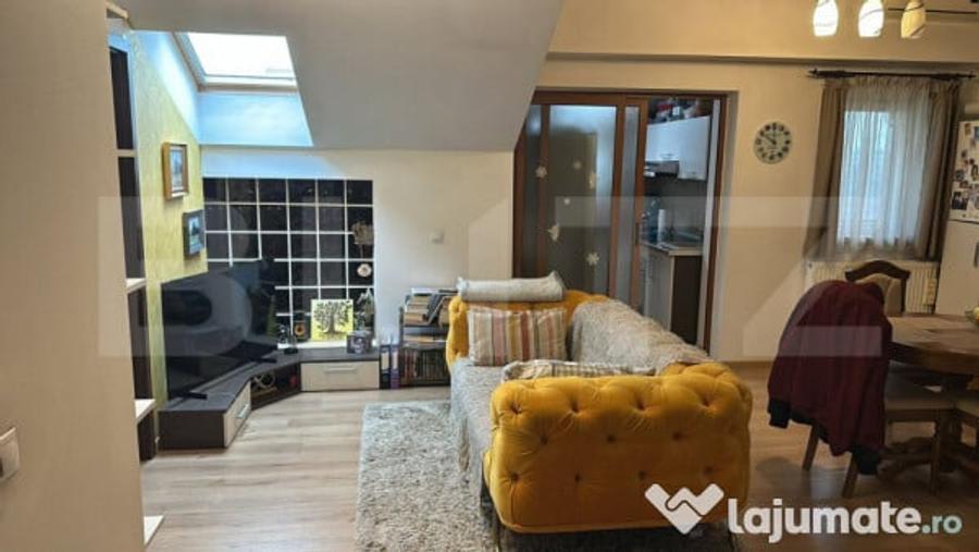 Apartament cu 3 camere semidecomandat în Semicentral