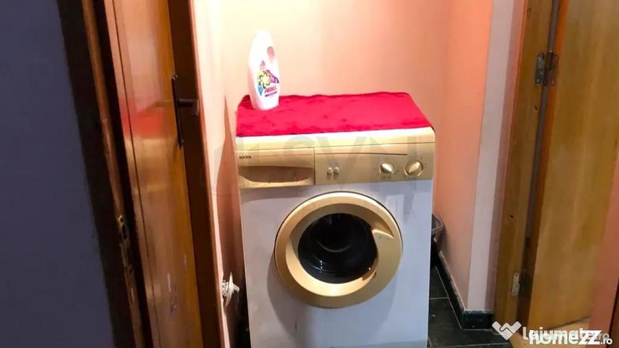 Apartament cu 4 camere decomandat în Apărătorii Patriei