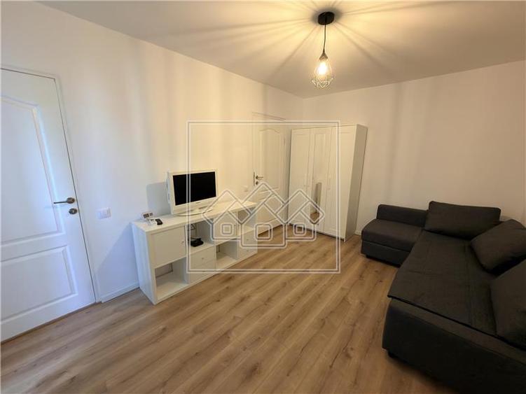 Garsoniera decomandata de inchiriat, renovata si mobilata modern - Valea Aurie, - 4