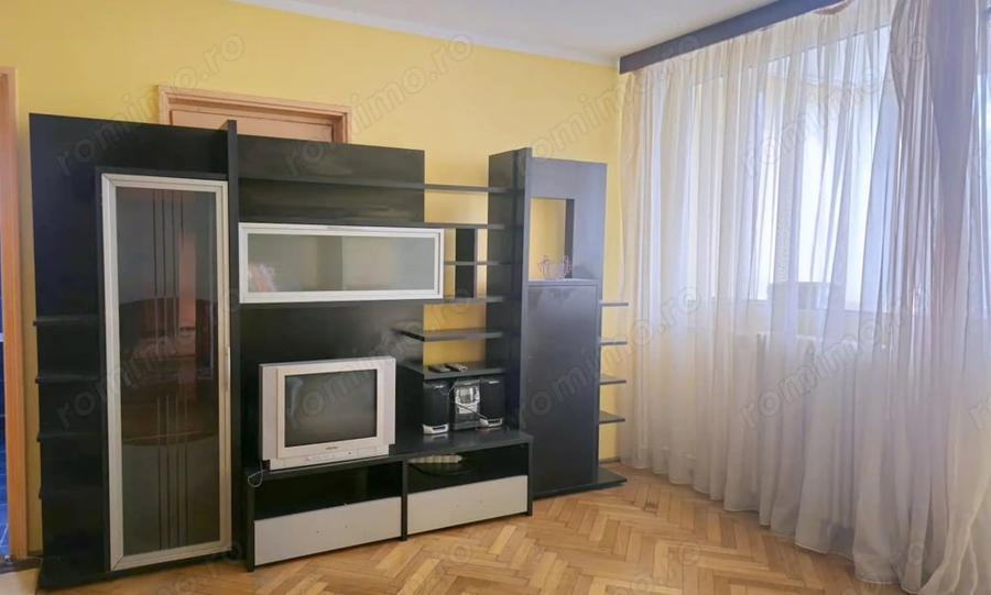 Apartament 3 camere de vanzare - Tiglina 1 - Strada Saturn - Etaj 2 - 5