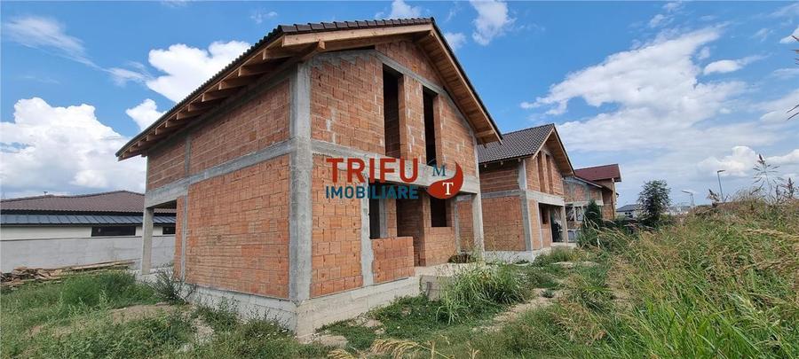 Casă individuală cu 4 camere cu Canalizare în Ampoi 1