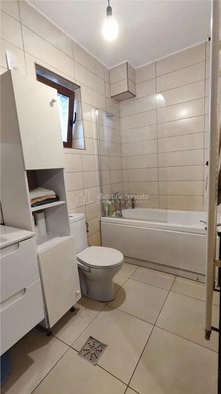 Casă cu 5 camere cu Teren 503 Mp în Central