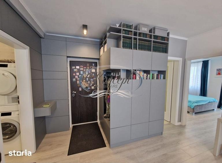 Apartament cu 3 camere semidecomandat în Central