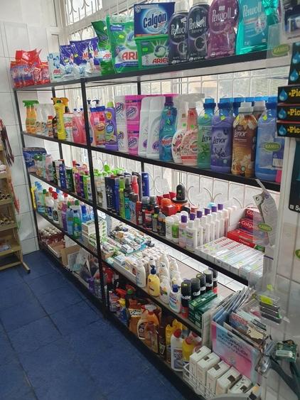 Spațiu comercial, de 150 mp, în Sânpetru