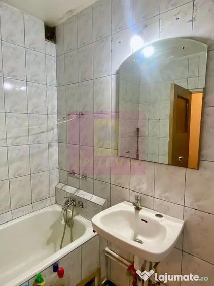 Apartament cu 2 camere decomandat în Apusului