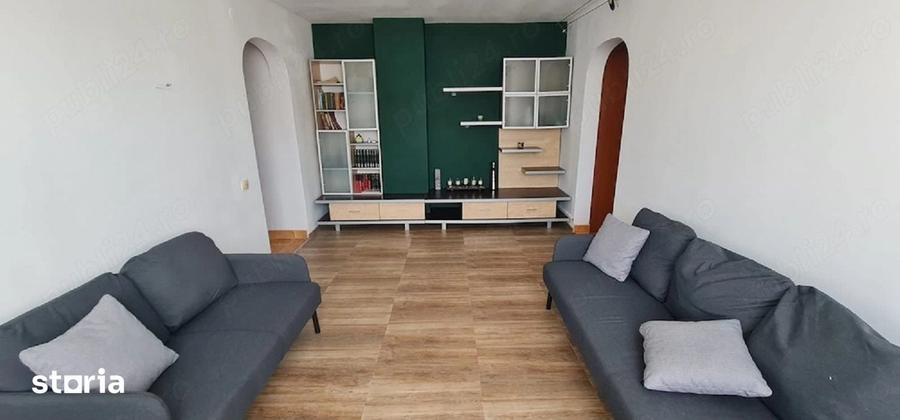 Apartament cu 3 camere semidecomandat în Sălăjan