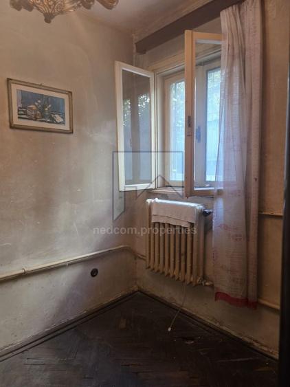 Casă individuală cu 5 camere cu Canalizare în Doamna Ghica