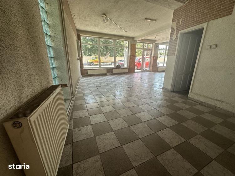 Spațiu comercial, de 85 mp, în Bartolomeu