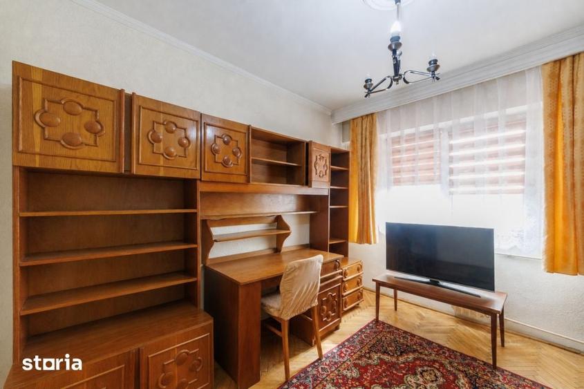 Apartament luminos cu 3 camere si balcon Exercitiu - 2