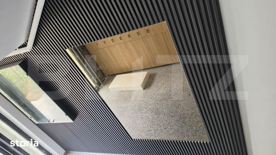 Apartament cu 2 camere în Micro 16