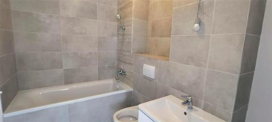 APARTAMENT NOU, INTABULAT, LOCUIBIL, CENTRALA PROPRIE, COMISION O% - 8