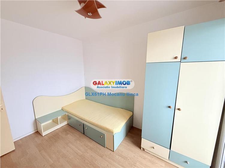 Apartament cu 4 camere decomandat, mobilat în Republicii